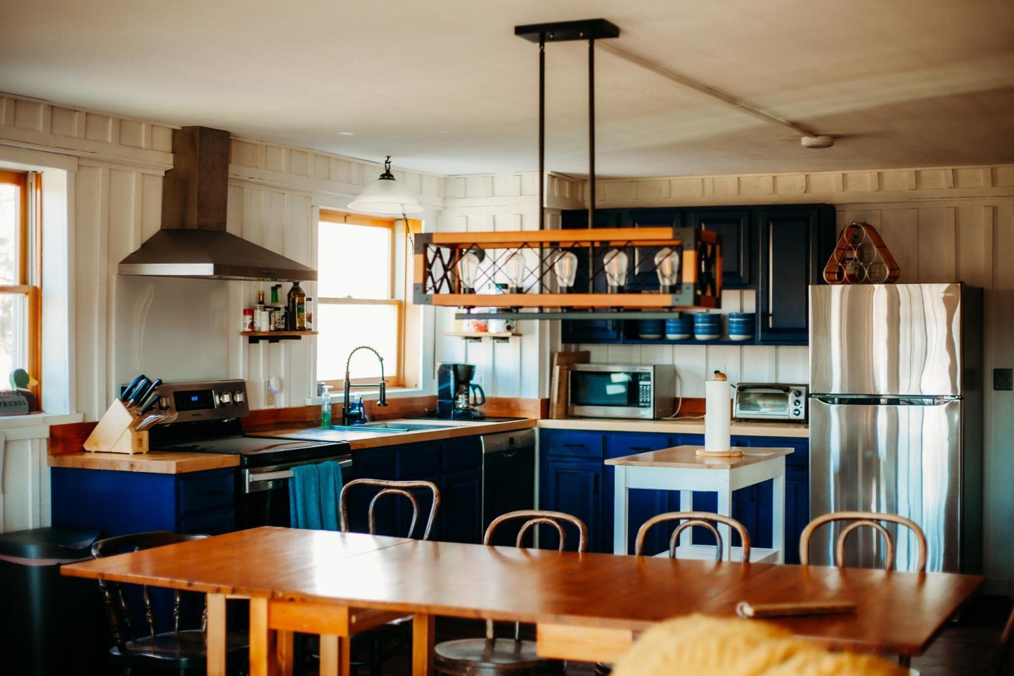 The Barn At Evermore: Riverfront Retreat W/Hot Tub Luray Ngoại thất bức ảnh